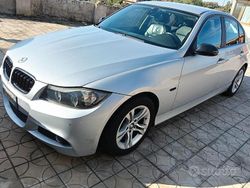 Usata 2006 BMW 320 Tre volumi | 4000 € (Buon prezzo)