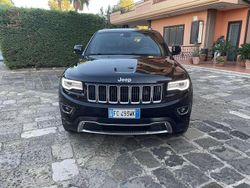 Usata 2014 Jeep Grand Cherokee Limited SUV | 18.000 € (Buon prezzo)