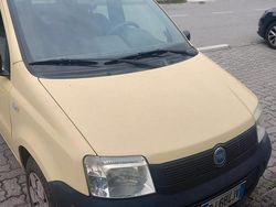 Giallo Usata 2007 Fiat Panda Due volumi | 2200 € (Ottimo prezzo)