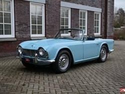 Blu Usata 1962 Triumph TR4 Cabrio | 37.500 €