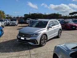 Grigio Usata 2023 VW Tiguan R-line SUV | 29.800 € (Buon prezzo)