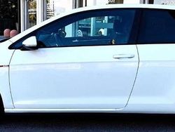 Bianco Usata 2016 VW Golf VII Trendline Tre volumi | 8900 € (Ottimo prezzo)