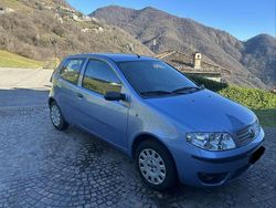 Usata 2008 Fiat Punto Classica Tre volumi | 3000 € (Buon prezzo)