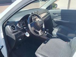Bianco Usata 2023 Suzuki Vitara Cool SUV | 18.500 € (Ottimo prezzo)