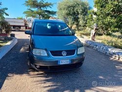 Grigio Usata 2004 VW Touran Monovolume | 2500 € (Molto cara)