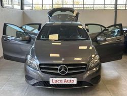 Grigio Usata 2012 Mercedes A180 Tre volumi | 8890 € (Ottimo prezzo)