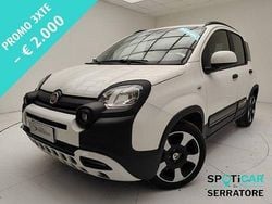Bianco Nuova 2025 Fiat Panda Tre volumi | 15.900 €