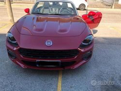 Rosso Usata 2016 Fiat 124 Spider Cabrio | 23.000 € (Cara)