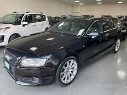 Nero Usata 2010 Audi A5 Advanced Tre volumi | 11.900 €