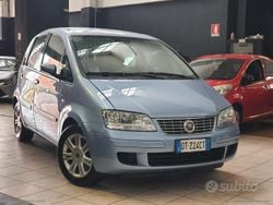Blu/azzurro Usata 2008 Fiat Idea Monovolume | 2990 € (Buon prezzo)