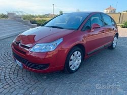 Rosso Usata 2007 Citroën C4 Elegance Tre volumi | 3900 € (Molto cara)