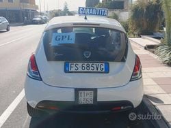 Bianco Usata 2018 Lancia Ypsilon Gold Due volumi | 11.500 € (Molto cara)