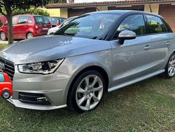 Usata 2016 Audi A1 Sportback Ambiente Due volumi | 14.000 € (Buon prezzo)