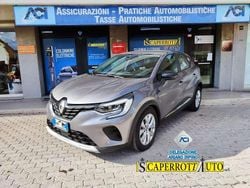Grigio Usata 2021 Renault Captur Business SUV | 16.300 € (Buon prezzo)