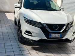 Usata 2018 Nissan Qashqai N-Connecta SUV | 17.100 € (Molto cara)