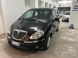 Nero Usata 2011 Lancia Musa Gold Monovolume | 5900 € (Buon prezzo)