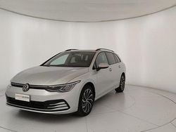 Grigio Usata 2022 VW Golf VIII Life Station wagon | 20.950 € (Super prezzo)