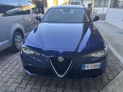 Blu/azzurro Usata 2017 Alfa Romeo Giulia Super Tre volumi | 19.000 € (Buon prezzo)