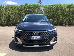 Blu/azzurro Usata 2019 Audi A1 Ambiente Due volumi | 22.000 € (Buon prezzo)