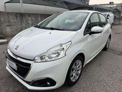 Bianco Usata 2018 Peugeot 208 Active Due volumi | 4950 € (Super prezzo)