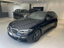 Nero Usata 2022 BMW 520 M Sport Station wagon | 39.900 € (Buon prezzo)
