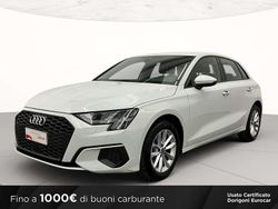 Bianco ghiacciaio metallizzato Usata 2023 Audi A3 Business Tre volumi | 25.900 € (Buon prezzo)