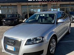 Grigio Usata 2009 Audi A3 Attraction Tre volumi | 6900 € (Buon prezzo)
