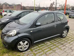 Usata 2006 Toyota Aygo Due volumi | 2700 € (Buon prezzo)