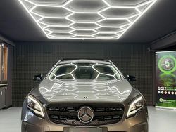 Gray Usata 2017 Mercedes GLA200 Executive SUV | 18.999 € (Buon prezzo)