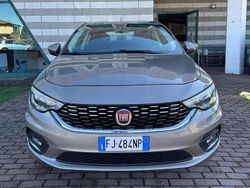 Marrone Usata 2017 Fiat Tipo Lounge Tre volumi | 7450 € (Ottimo prezzo)