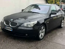 Usata 2006 BMW 530 Comfort Edition Tre volumi | 6500 € (Super prezzo)