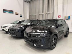 Beige Usata 2024 Alfa Romeo Junior Edizione Speciale SUV | 29.900 € (Buon prezzo)