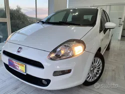 Usata 2015 Fiat Punto Street Due volumi | 6799 € (Buon prezzo)