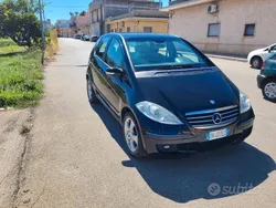 Usata 2009 Mercedes A200 Due volumi | 3000 € (Buon prezzo)