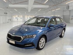 Blu Usata 2021 Skoda Octavia Executive Station wagon | 15.800 € (Buon prezzo)