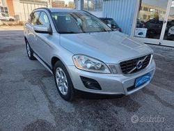 Grigio Usata 2009 Volvo XC60 SUV | 6900 € (Buon prezzo)