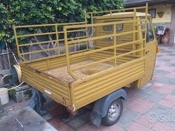 Giallo Usata 1970 Piaggio APE Due volumi | 3200 €