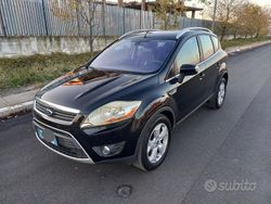 Nero Usata 2009 Ford Kuga SUV | 4850 € (Buon prezzo)
