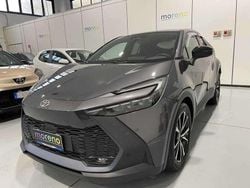 Grigio Usata 2024 Toyota C-HR Trend SUV | 27.990 € (Buon prezzo)