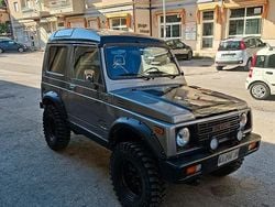 Grigio Usata 1984 Suzuki Samurai SUV | 9000 €