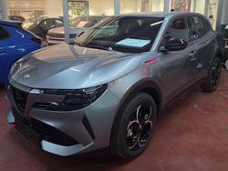 Grigio Nuova 2025 Alfa Romeo Junior Edizione Speciale SUV | 29.900 € (Buon prezzo)