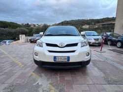 Bianco Usata 2010 Toyota Urban Cruiser Luxury SUV | 6500 € (Buon prezzo)