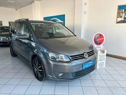 Grigio Usata 2012 VW Touran Monovolume | 6400 €