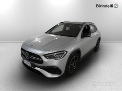 Grigio Usata 2022 Mercedes 180 Tre volumi | 34.500 € (Molto cara)