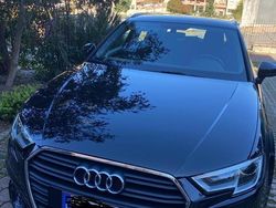 Nero Usata 2019 Audi A3 Tre volumi | 23.000 €