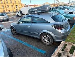Usata 2007 Opel Astra Tre volumi | 1000 €