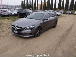 Grigio Usata 2017 Mercedes CLA200 Tre volumi | 10.900 € (Super prezzo)