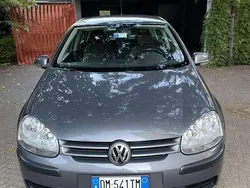 Usata 2007 VW Golf V Comfortline Tre volumi | 6300 € (Cara)