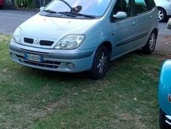 Usata 2002 Renault Mégane II Monovolume | 1500 € (Buon prezzo)