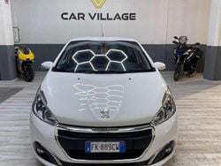 Bianco Usata 2017 Peugeot 208 Active Due volumi | 6500 € (Ottimo prezzo)